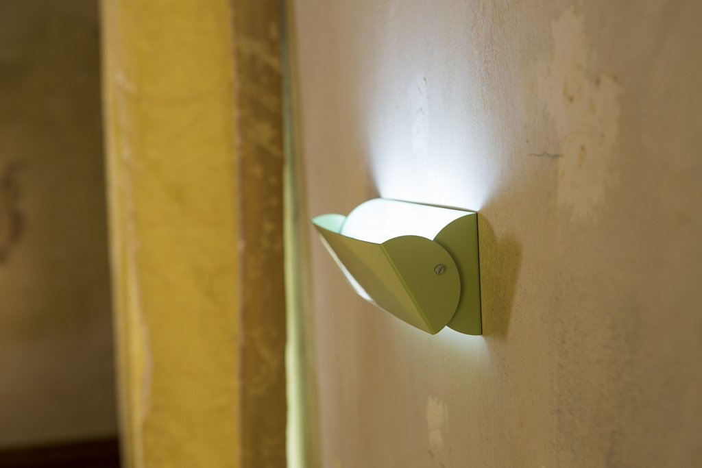 FLIP LAMP LISA NADLER